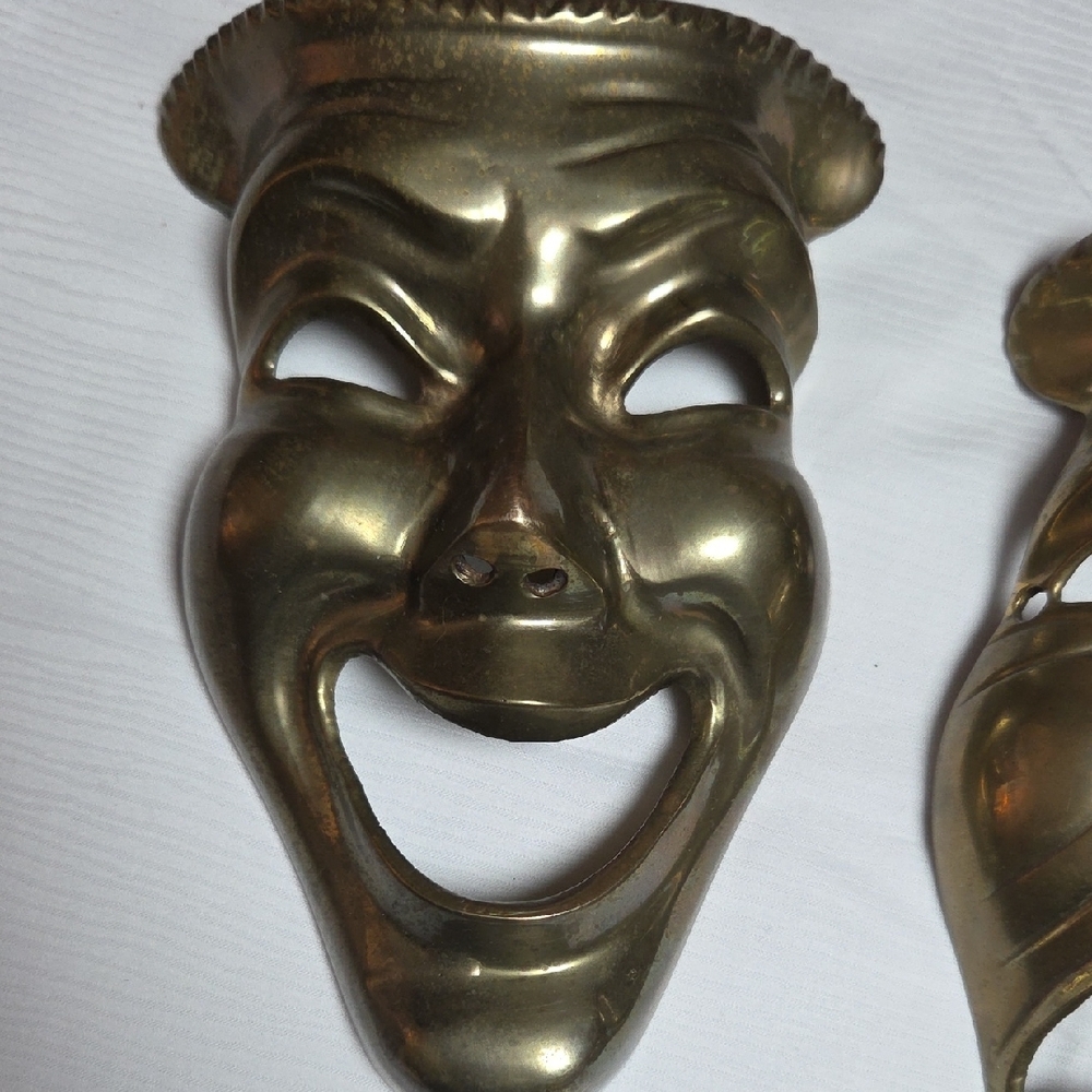 Vintage Brass Comedy and Tragedy Mask Sculpture. - Picture 2 of 6